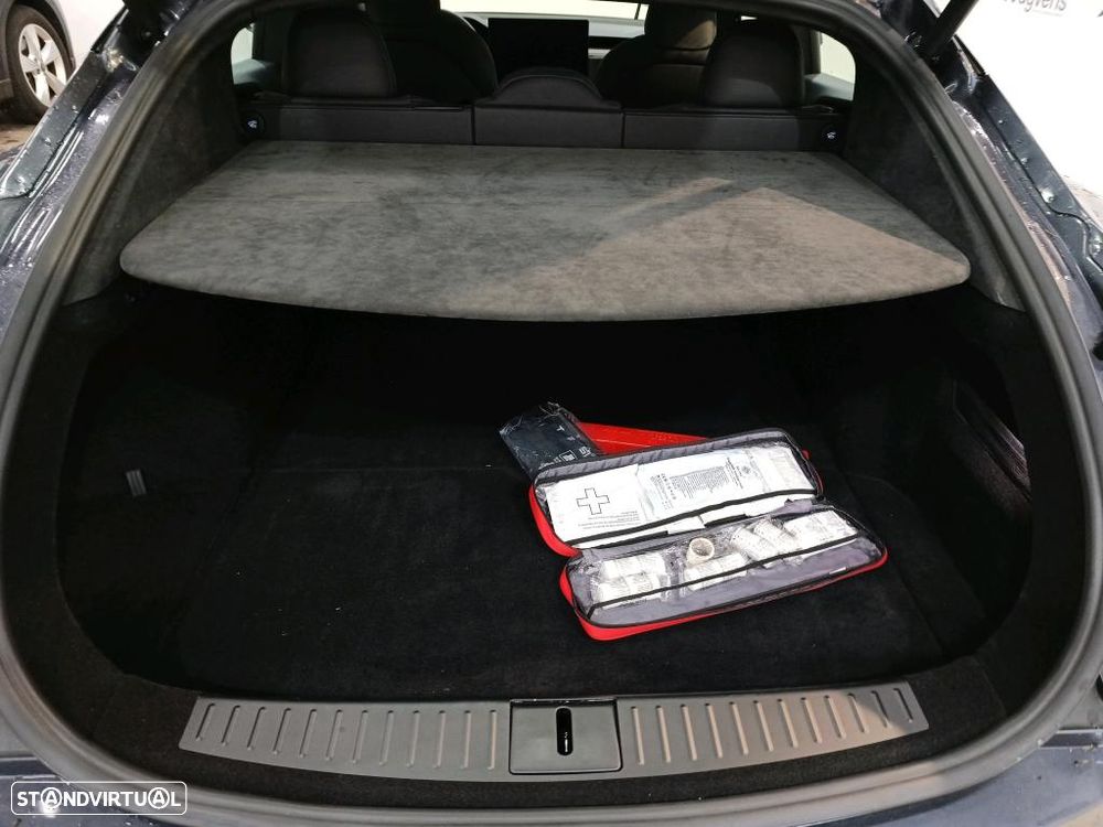 Tesla Model S Long Range AWD - 11