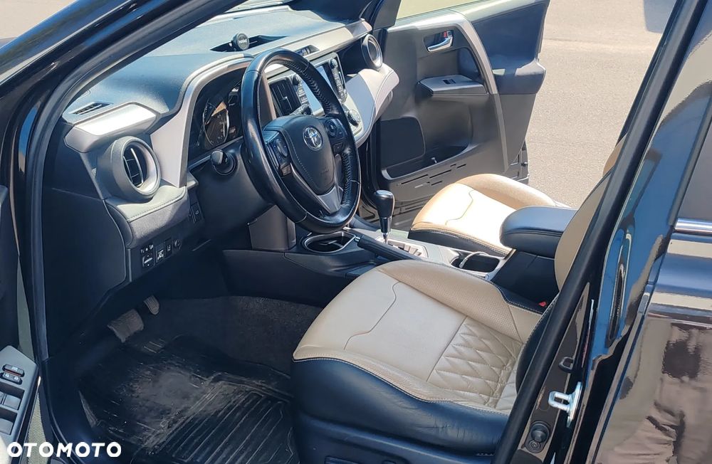 Toyota RAV4 Hybrid Prestige 4x4 - 7