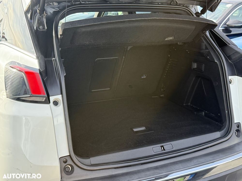 Peugeot 3008 BlueHDi 180 Stop & Start EAT6 GT - 28