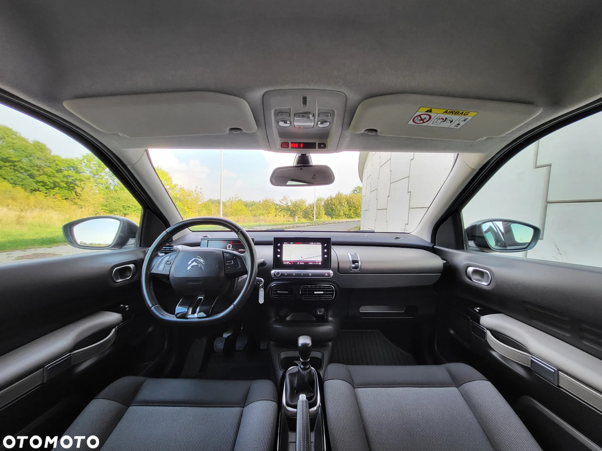 Citroën C4 Cactus - 19