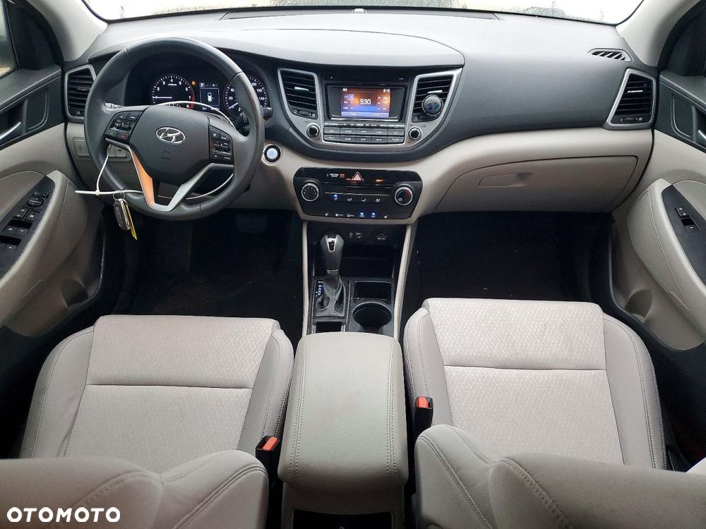 Hyundai Tucson - 7