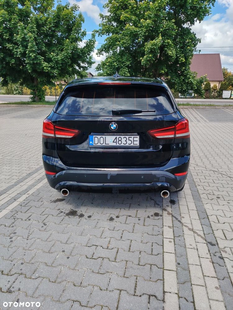 BMW X1 xDrive18d Business Edition - 7