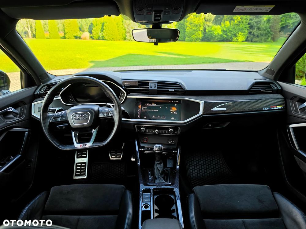 Audi RS Q3 - 8