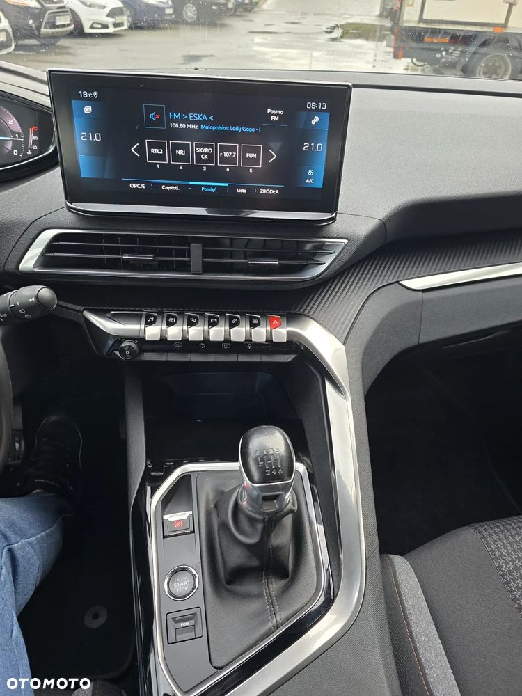 Peugeot 5008 1.2 PureTech Active S&S - 8