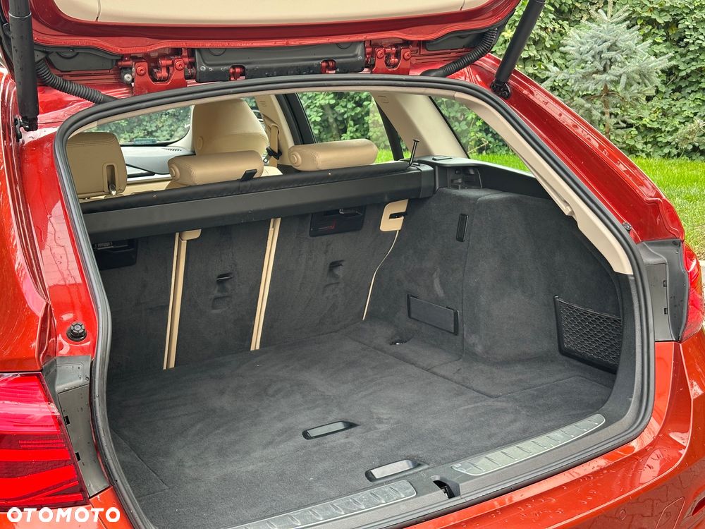 BMW Seria 3 320i Advantage - 11