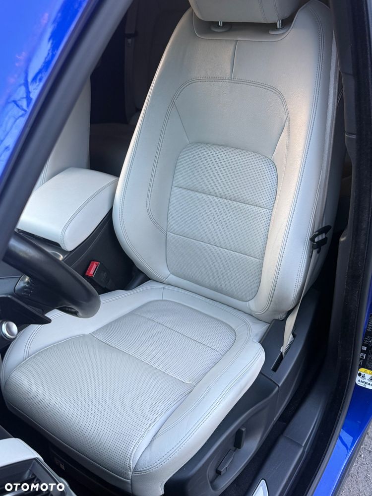 Jaguar E-Pace 2.0 i4P AWD R-Dynamic S - 19