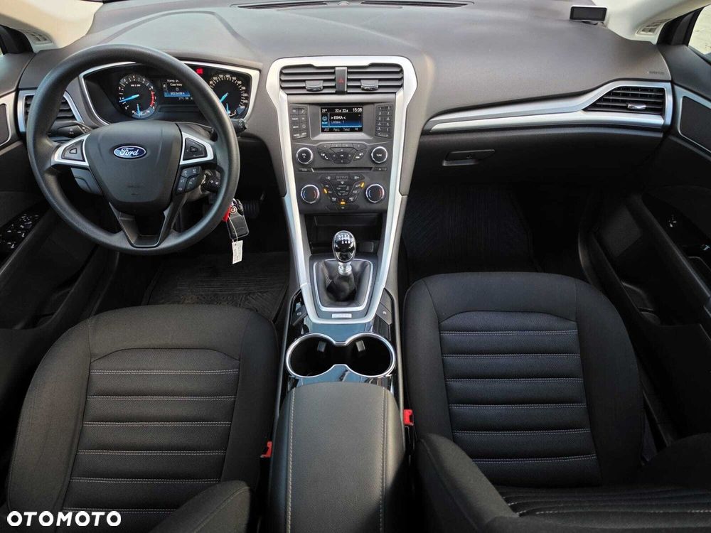 Ford Mondeo 1.5 EcoBoost Ambiente - 8