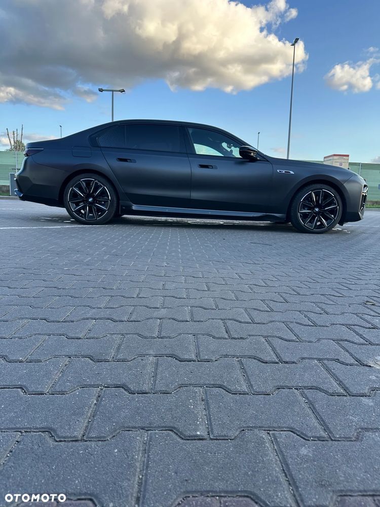 BMW Seria 7 - 4