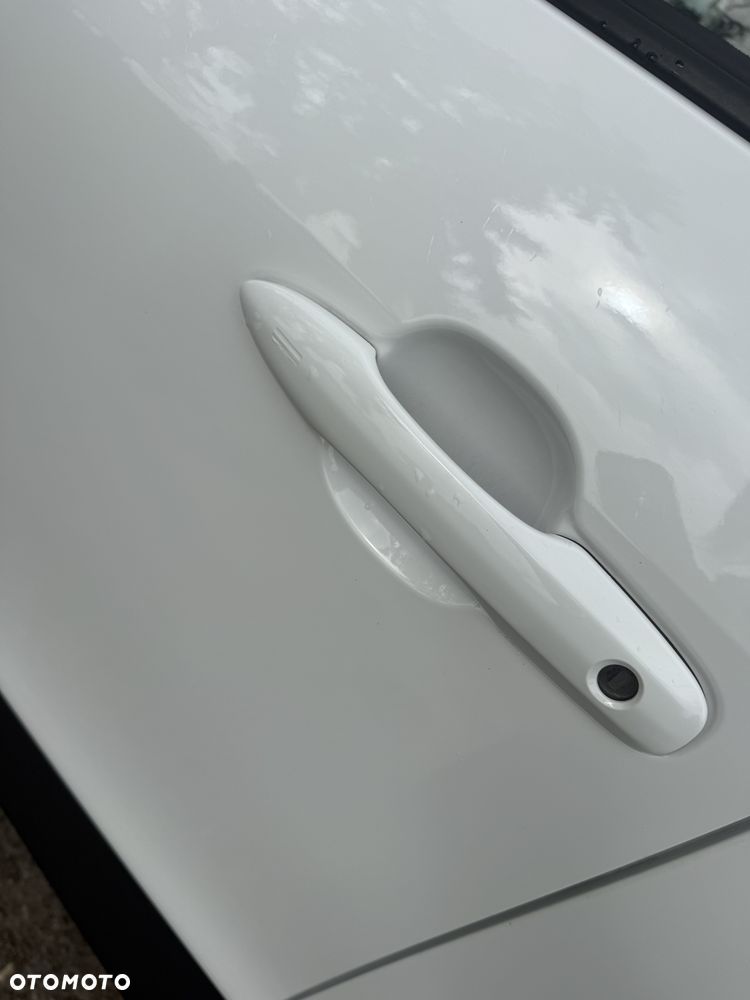 Toyota Yaris Cross - 8