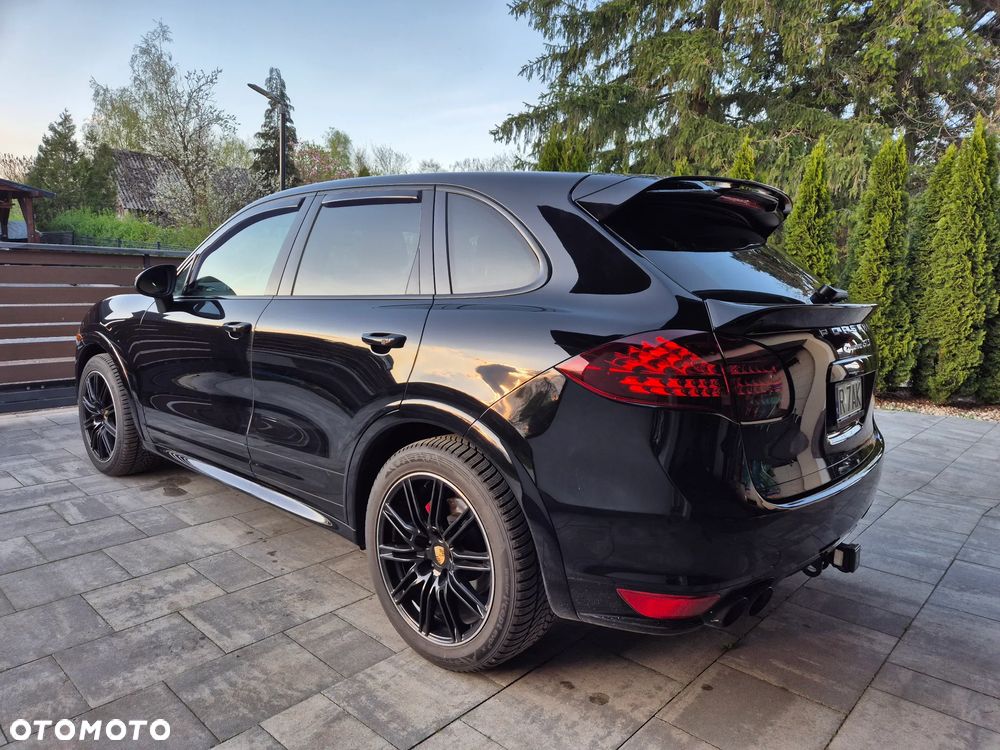 Porsche Cayenne GTS Tiptronic S - 8