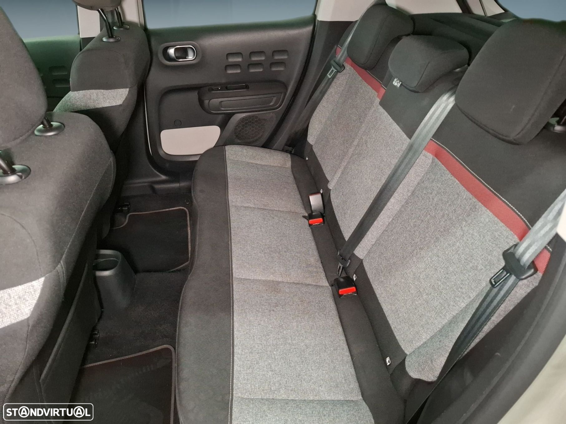 Citroën C3 1.2 PureTech C-Series - 14