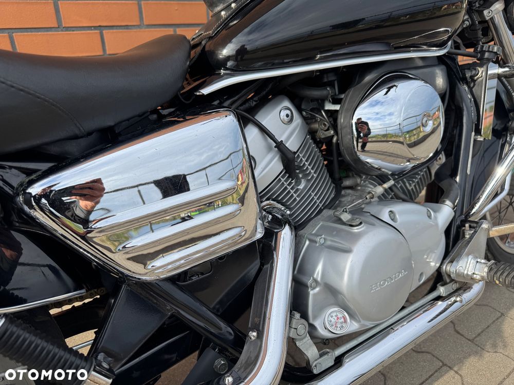 Honda Shadow - 16