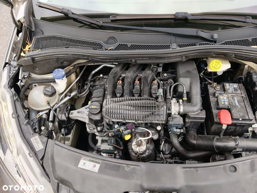 Peugeot 208 1.2 PureTech Style - 27