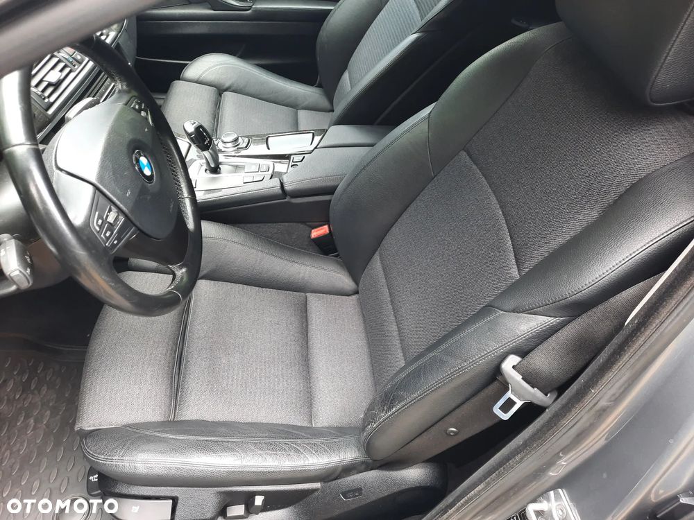 BMW Seria 5 530d xDrive - 20