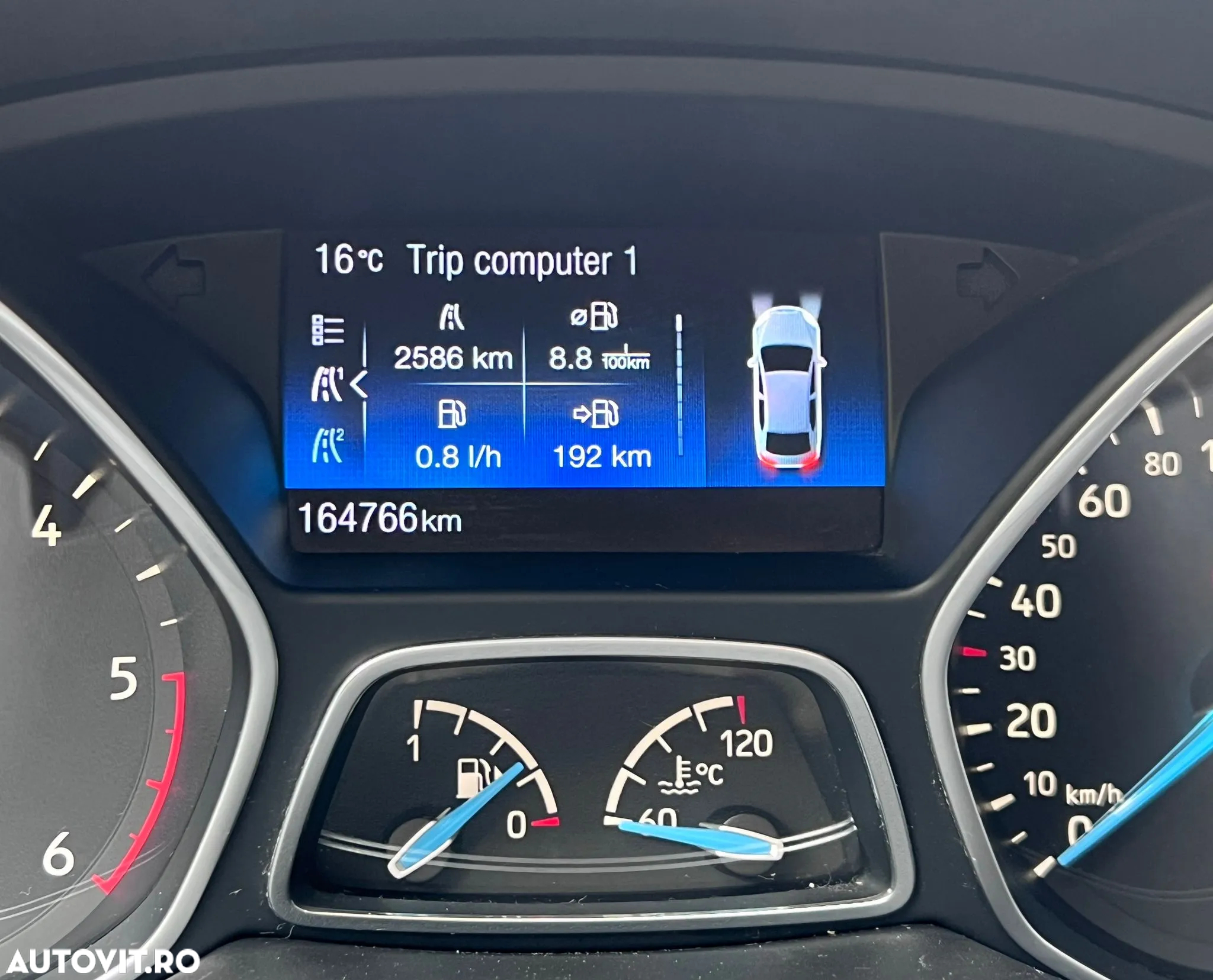 Ford Focus 1.5 TDCi Trend - 11