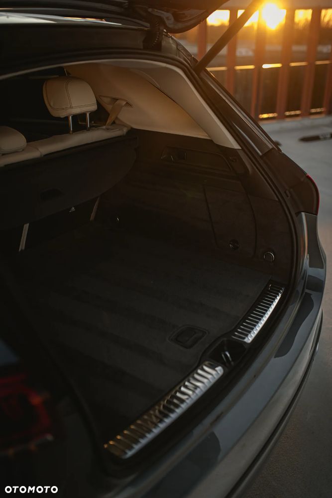 Mercedes-Benz GLE - 19