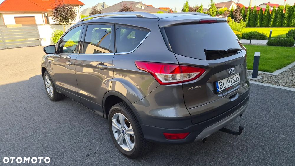 Ford Kuga 1.6 EcoBoost 2x4 Titanium - 30