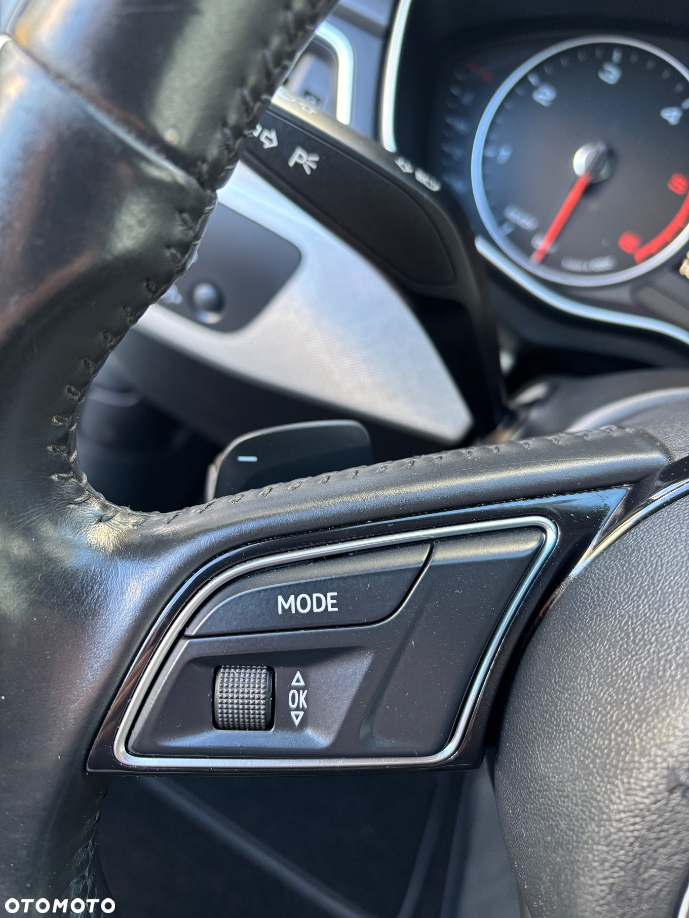 Audi A4 Avant 2.0 TDI S tronic - 34