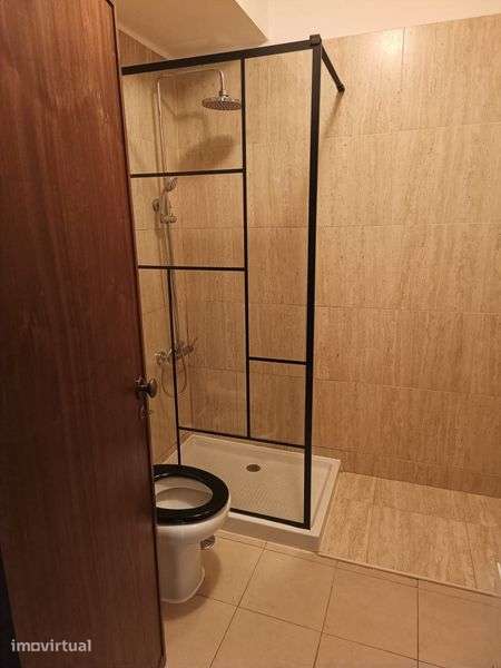 Alugo T1 em Massamá - Grande imagem: 4/10