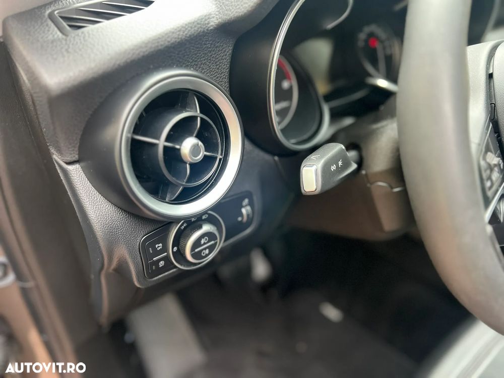 Alfa Romeo Stelvio 2.2 Diesel 16V AT8 Super - 12