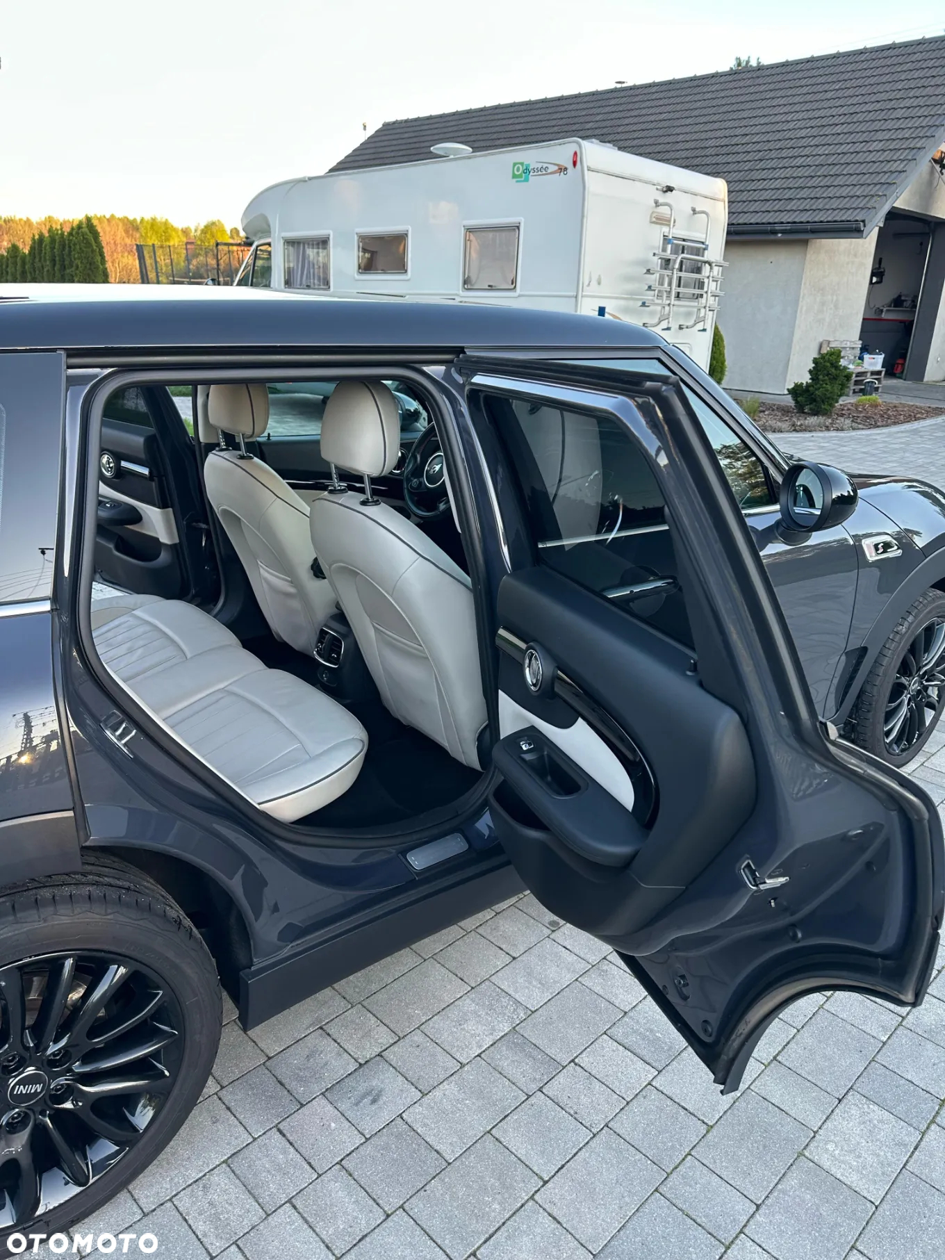 MINI Clubman Cooper SD - 15