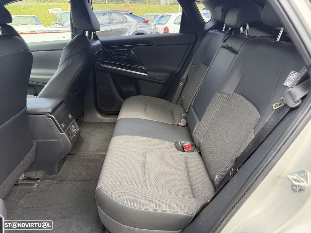 Toyota bZ4X 71,4 kWh Premium - 4