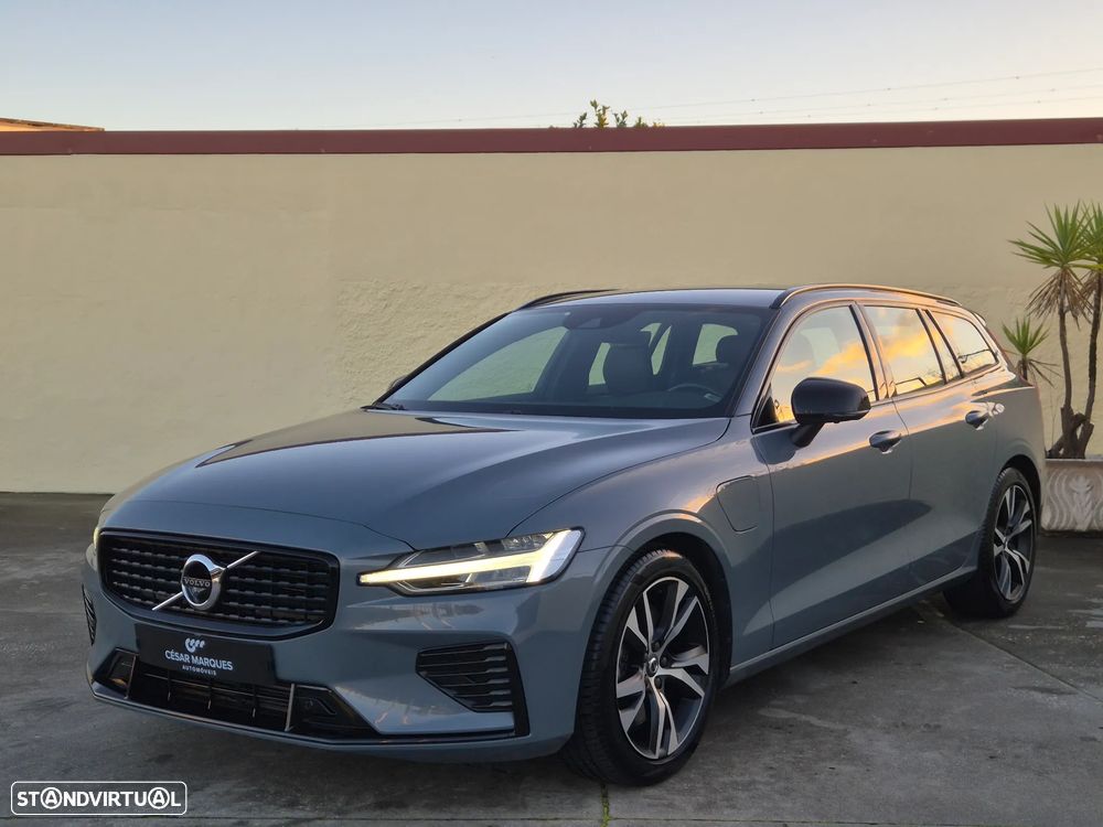 Volvo V60 2.0 T6 AWD TE R-Design - 1