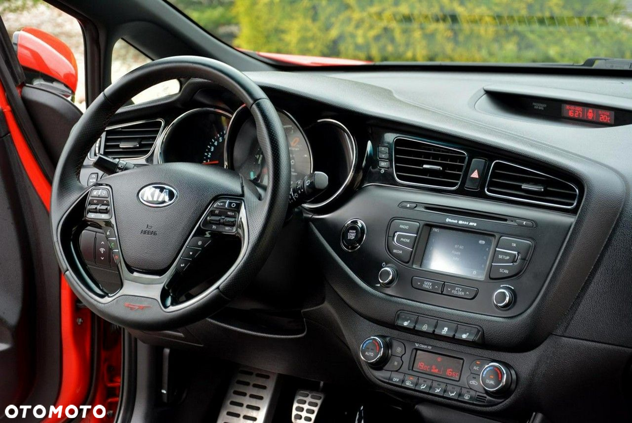 Kia Ceed Cee'd 1.6 T-GDI GT - 21
