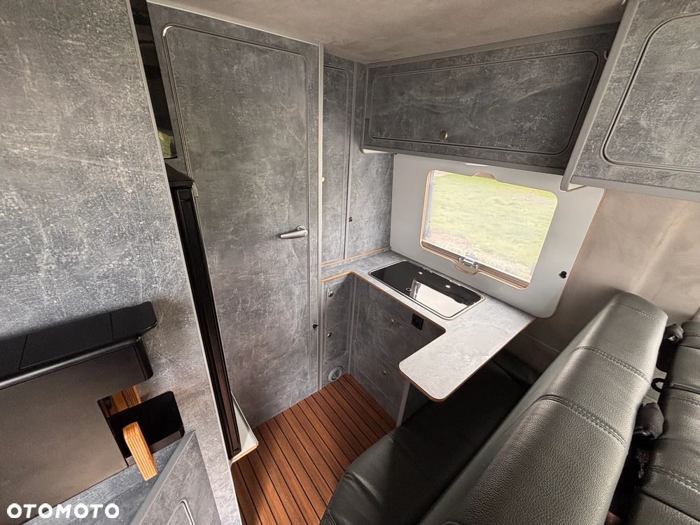 Volkswagen Crafter - 24