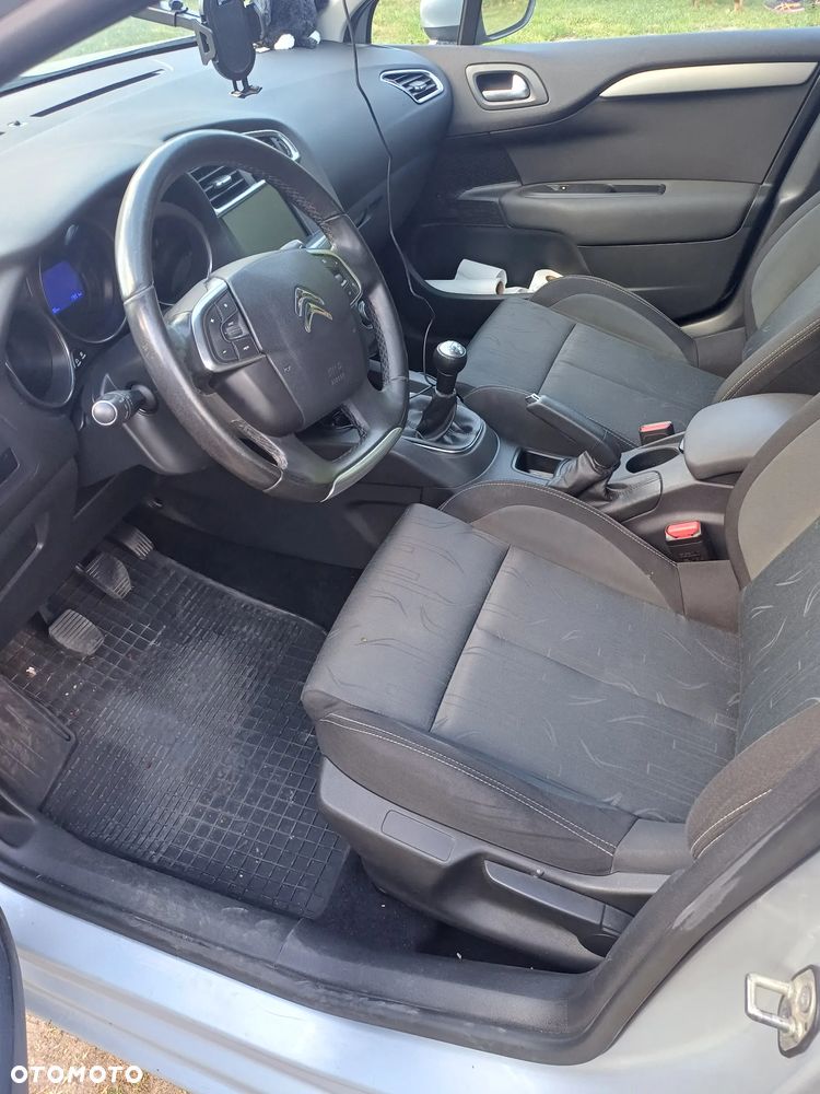 Citroën C4 - 11