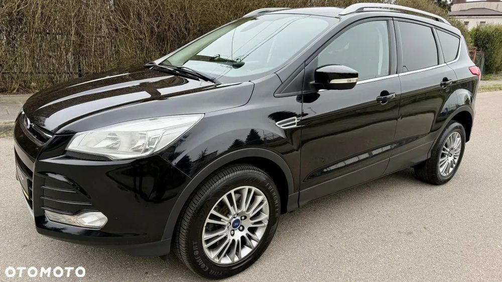 Ford Kuga 2.0 TDCi 2x4 Titanium - 3
