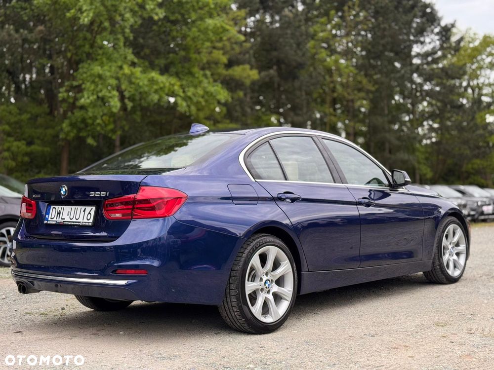 BMW Seria 3 - 28