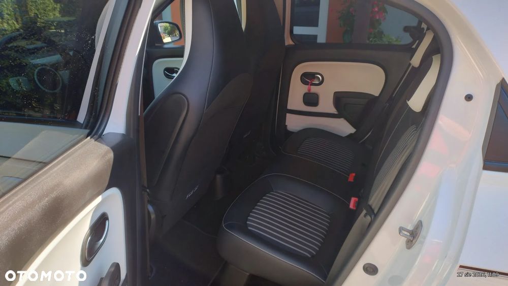 Renault Twingo TCe 90 EDC INTENS - 18