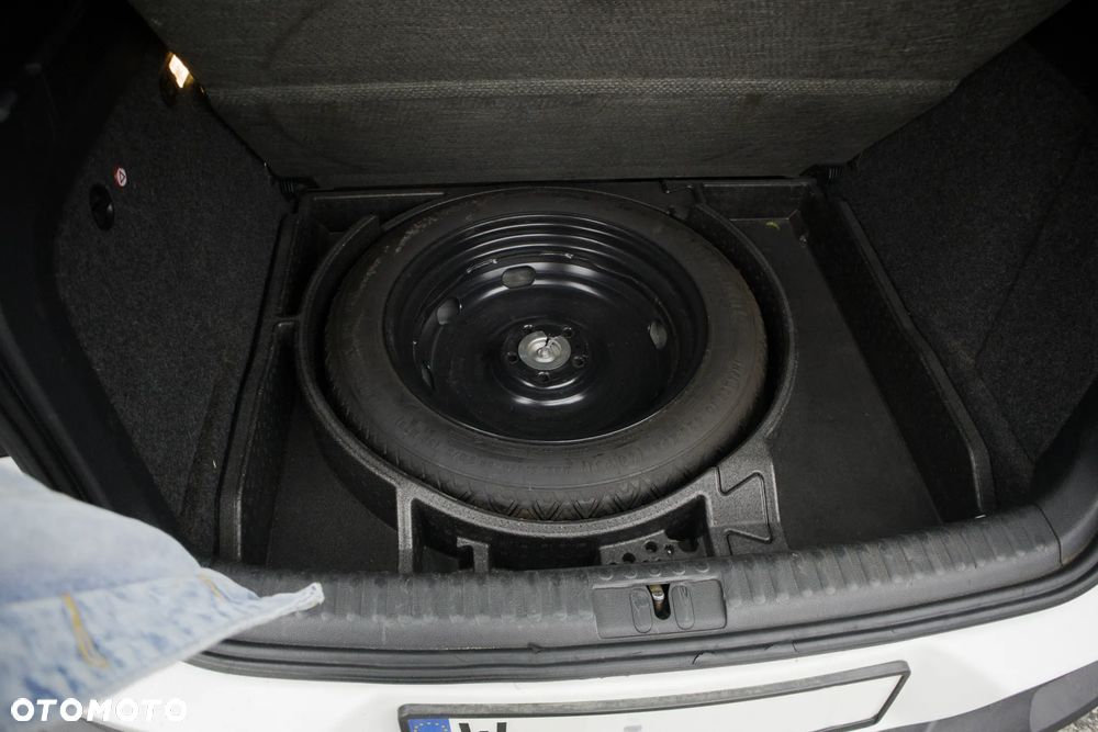 Volkswagen Tiguan 2.0 TDI DPF BlueMotion Technology Trend & Fun - 21