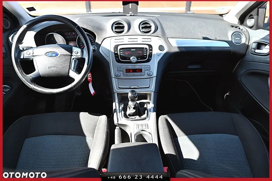 Ford Mondeo 2.0 TDCi Trend - 14