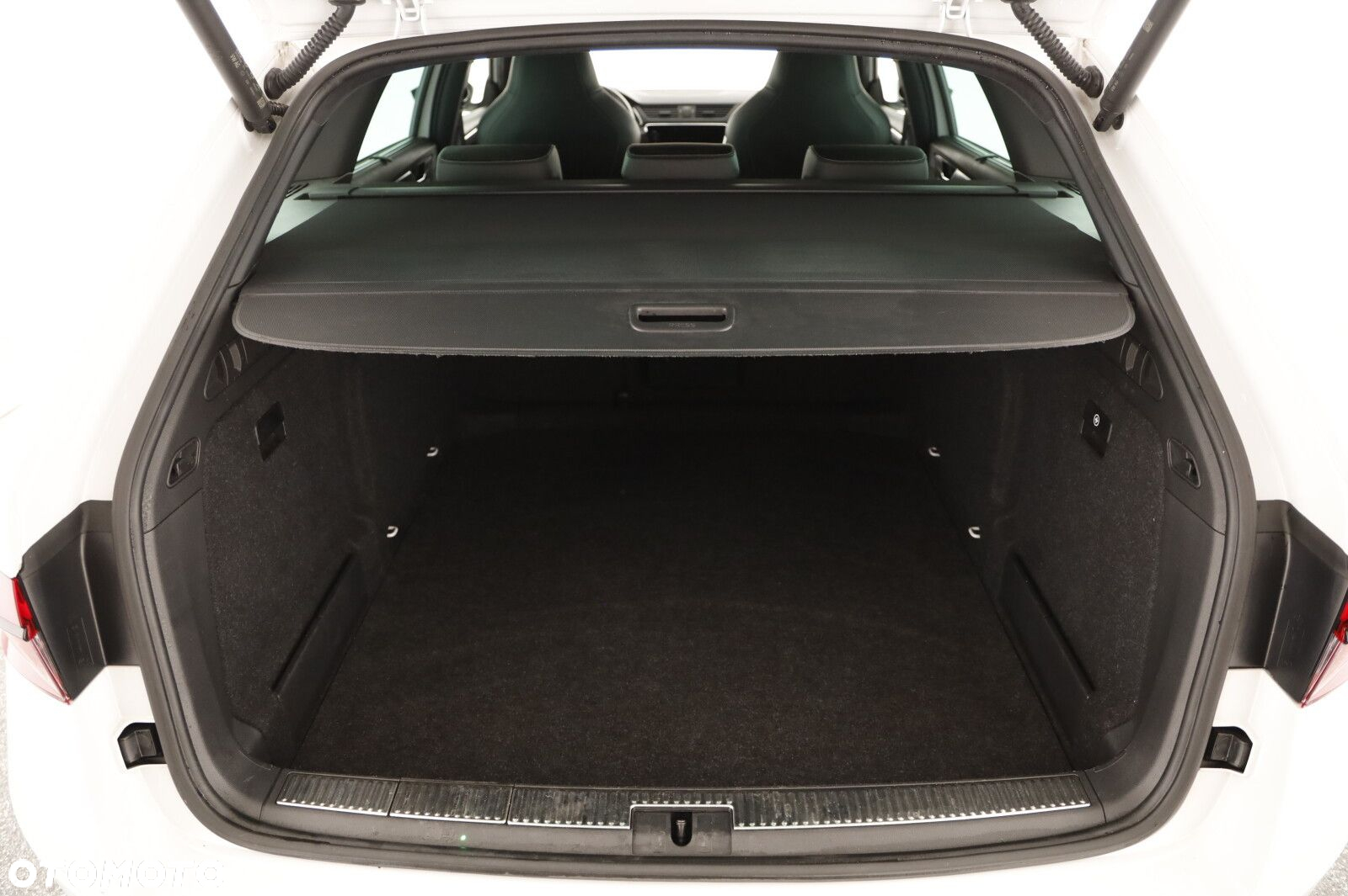 Skoda Superb 2.0 TSI 4x4 Sportline DSG - 25