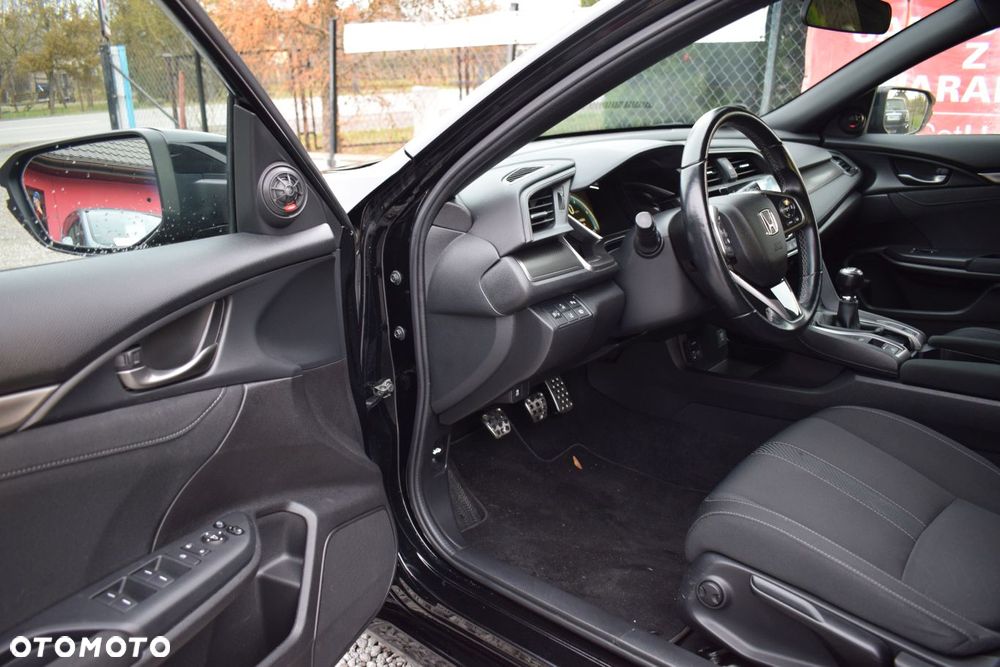 Honda Civic 1.6 i-DTEC Style Edition (Honda Connect+) - 11