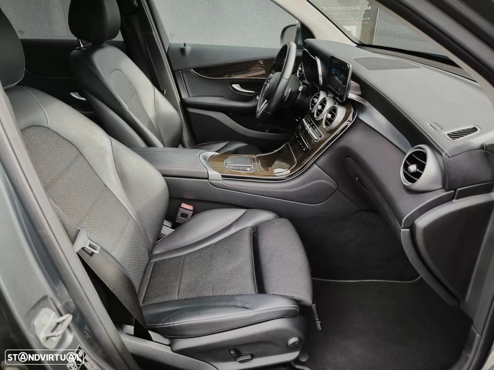 Mercedes-Benz GLC 300 e 4Matic - 23
