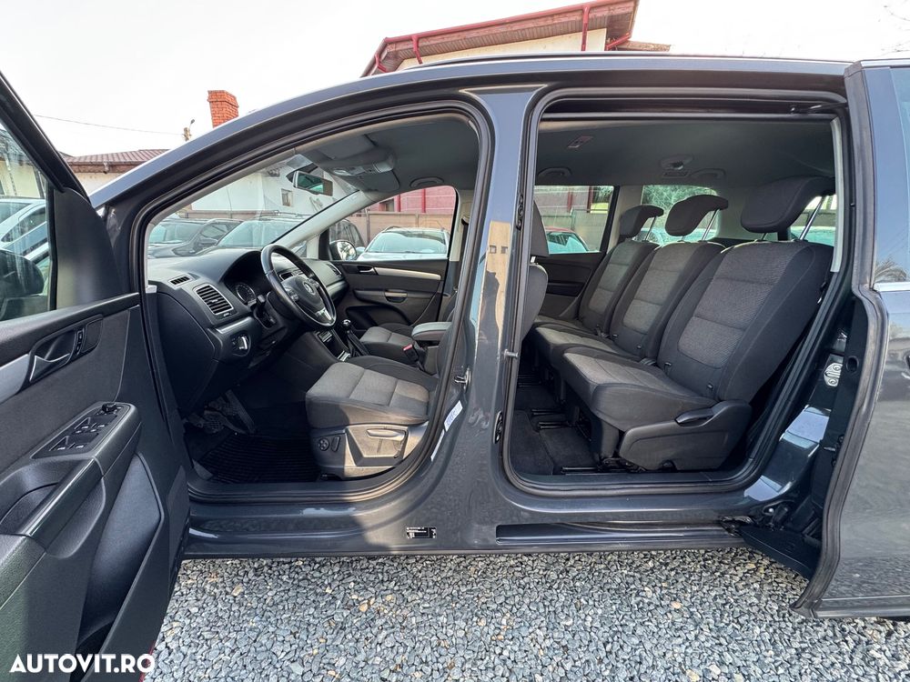 Volkswagen Sharan 2.0 TDI Blue Motion Style - 37