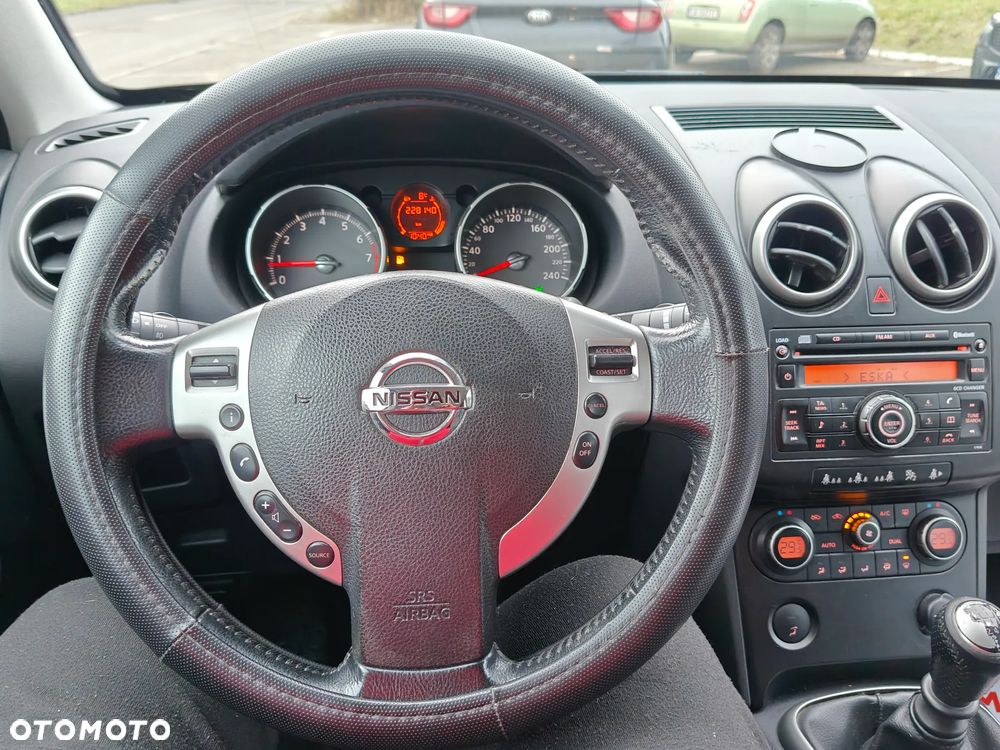 Nissan Qashqai 2.0 4 x 4 visia - 20