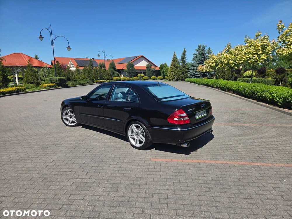 Mercedes-Benz Klasa E 500 4Matic Automatik Avantgarde - 10