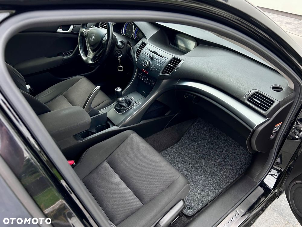Honda Accord 2.0 Elegance - 13