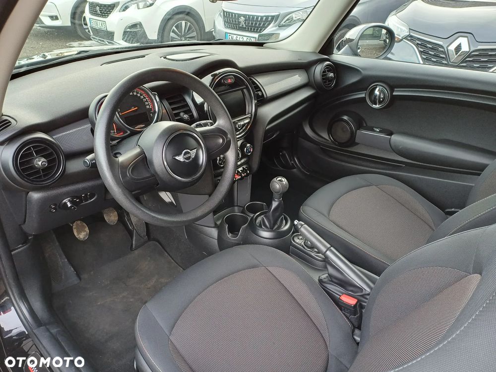 MINI Cooper John Works Trim - 14