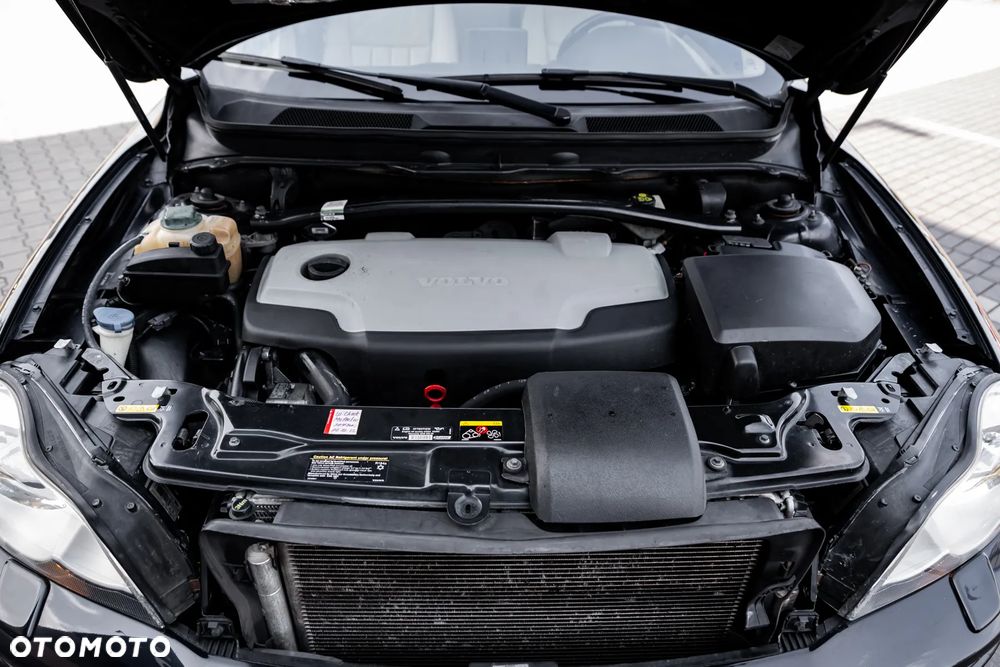 Volvo XC 90 D5 AWD Executive - 25