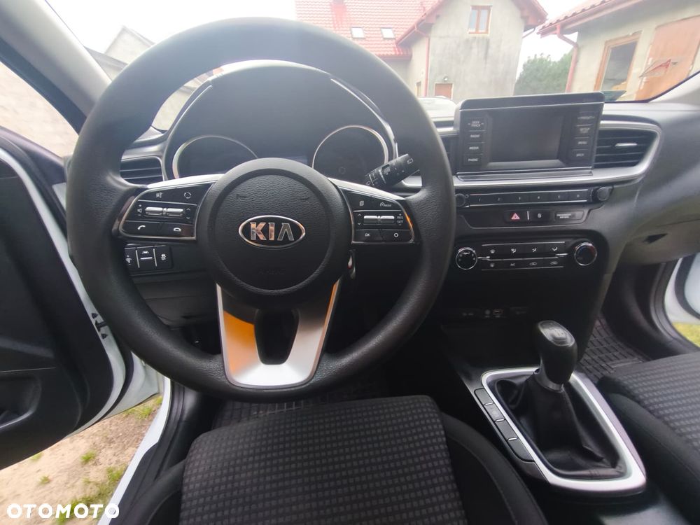 Kia Ceed 1.6 CRDi SCR S - 14