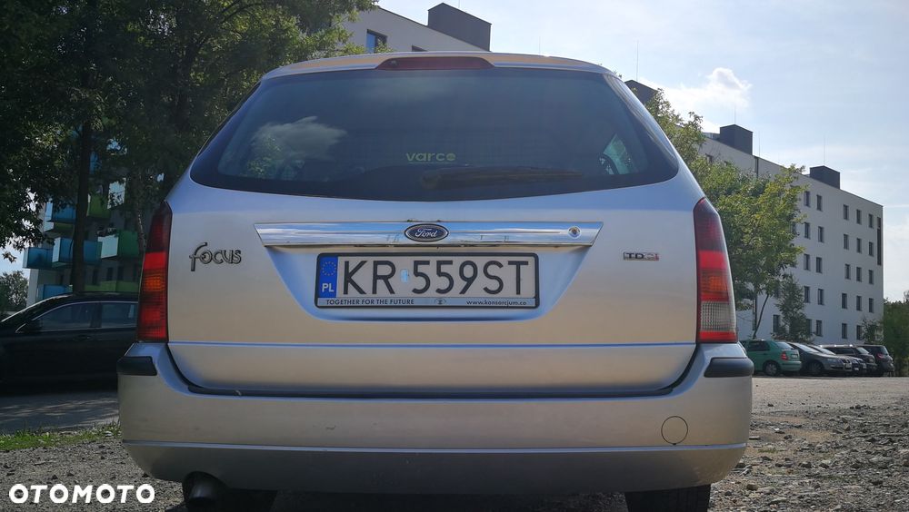 Ford Focus 1.8 TDCi Ghia - 3