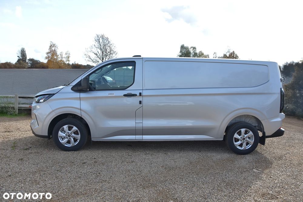 Ford Transit Custom Furgon L2H1 136KM - 3
