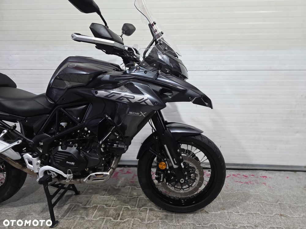 Benelli TRK 502 - 9