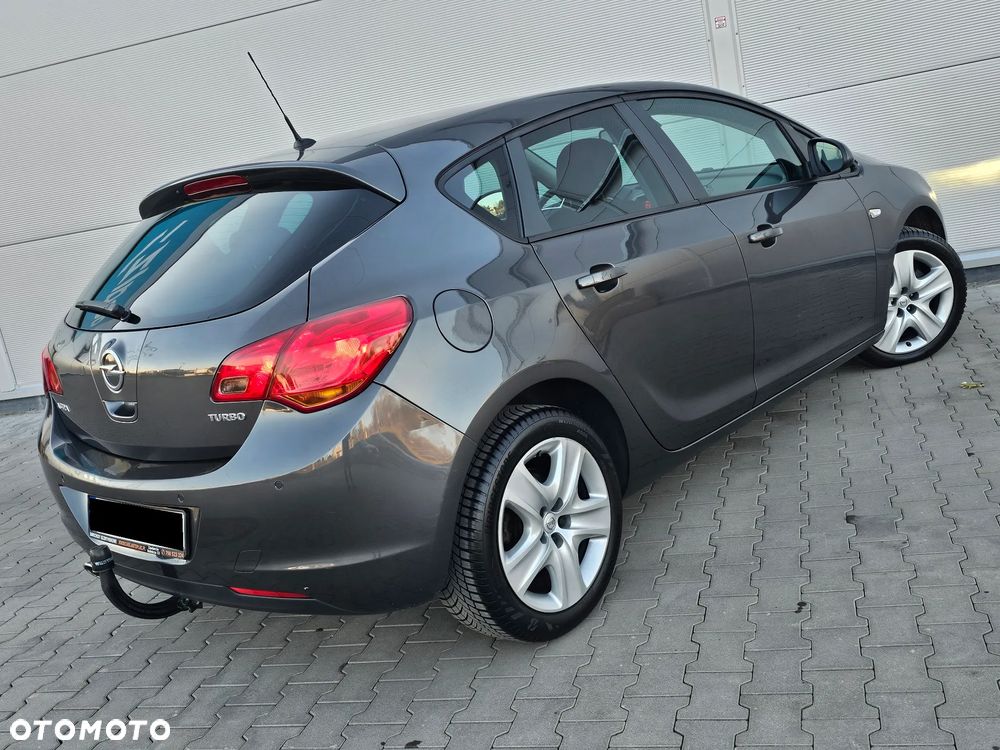 Opel Astra 1.4 Turbo Innovation - 4