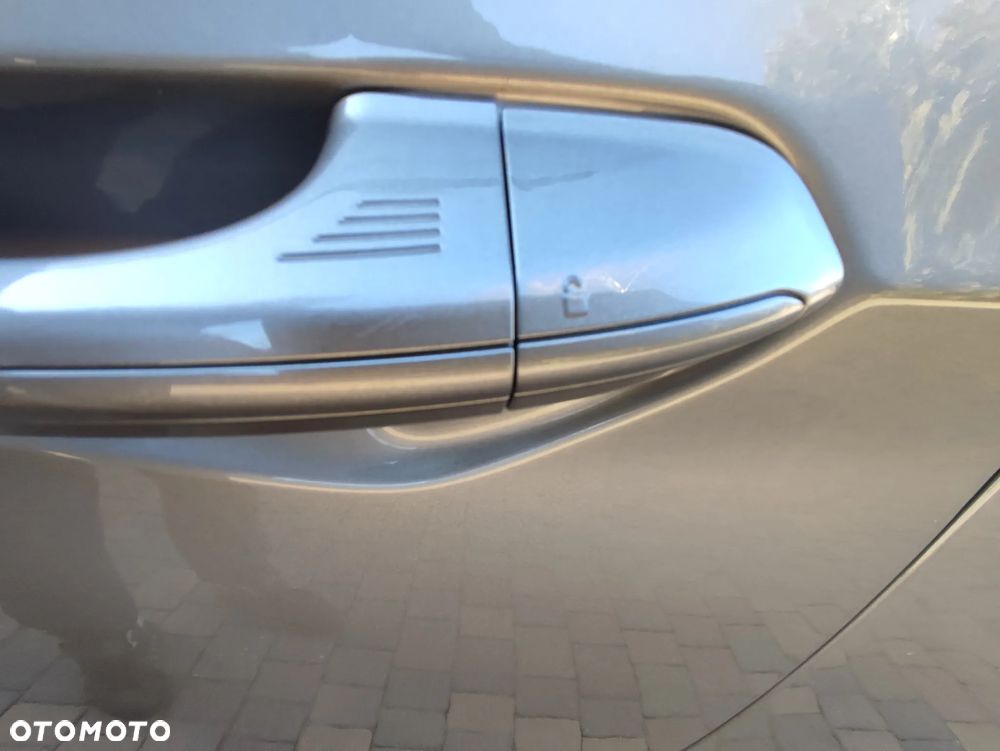 Ford S-Max - 36